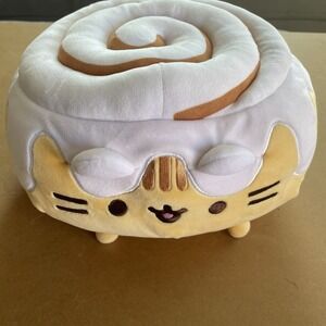Cinnamon Roll Pusheen Large 12" Squisheen Plush Gund Catfe Cat